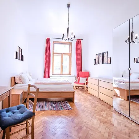 Apartments Vezenska Prague Exterior photo
