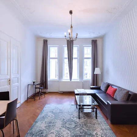 Apartments Vezenska Prague Exterior photo